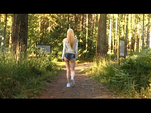 ❤️ Schéin Fra beweegt sech lues, net plakeg Video ️❌ Pornovideo op lb.porno-filmy.ru ﹏